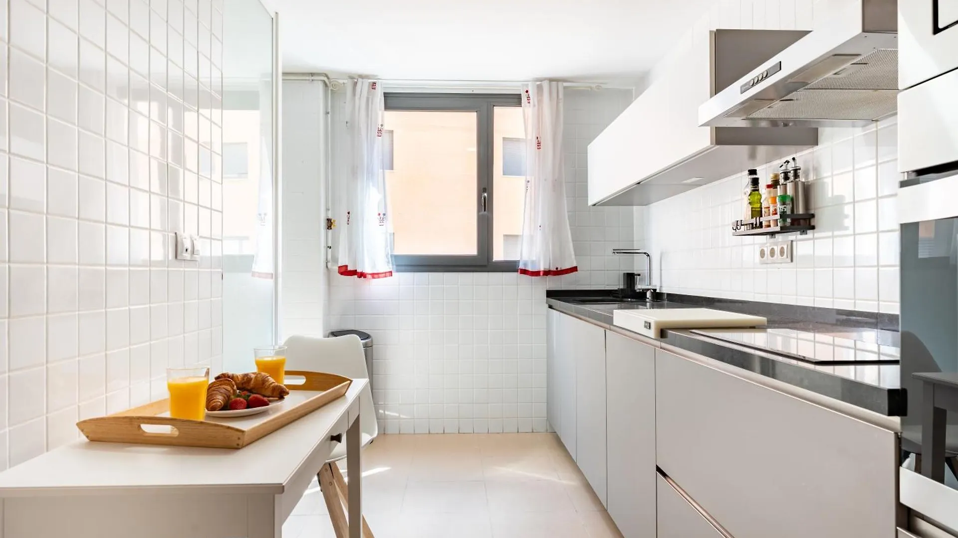 Maria Zambrano City Center & Parking Málaga Appartement