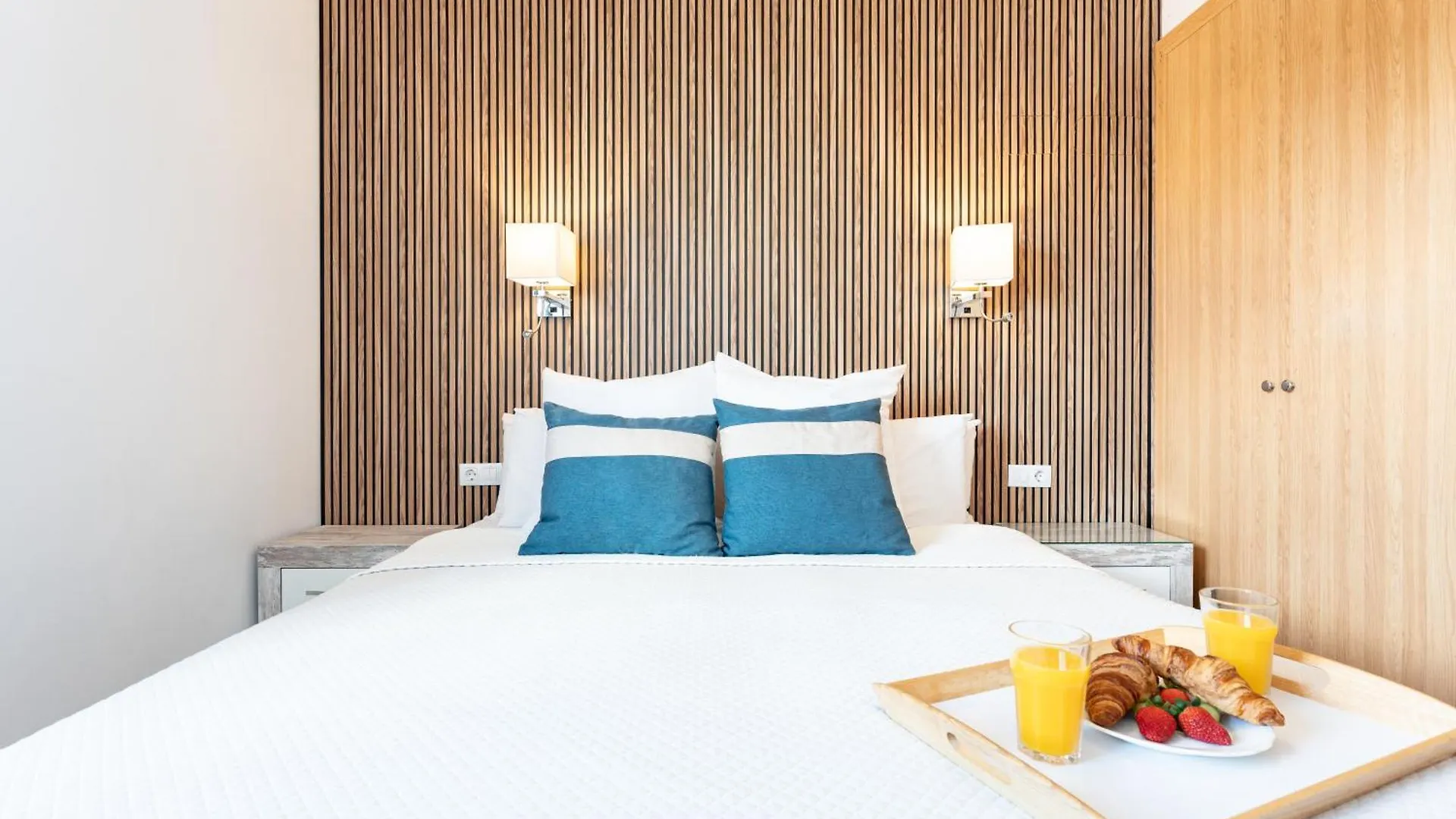 Apartment Maria Zambrano City Center & Parking Malaga Spain