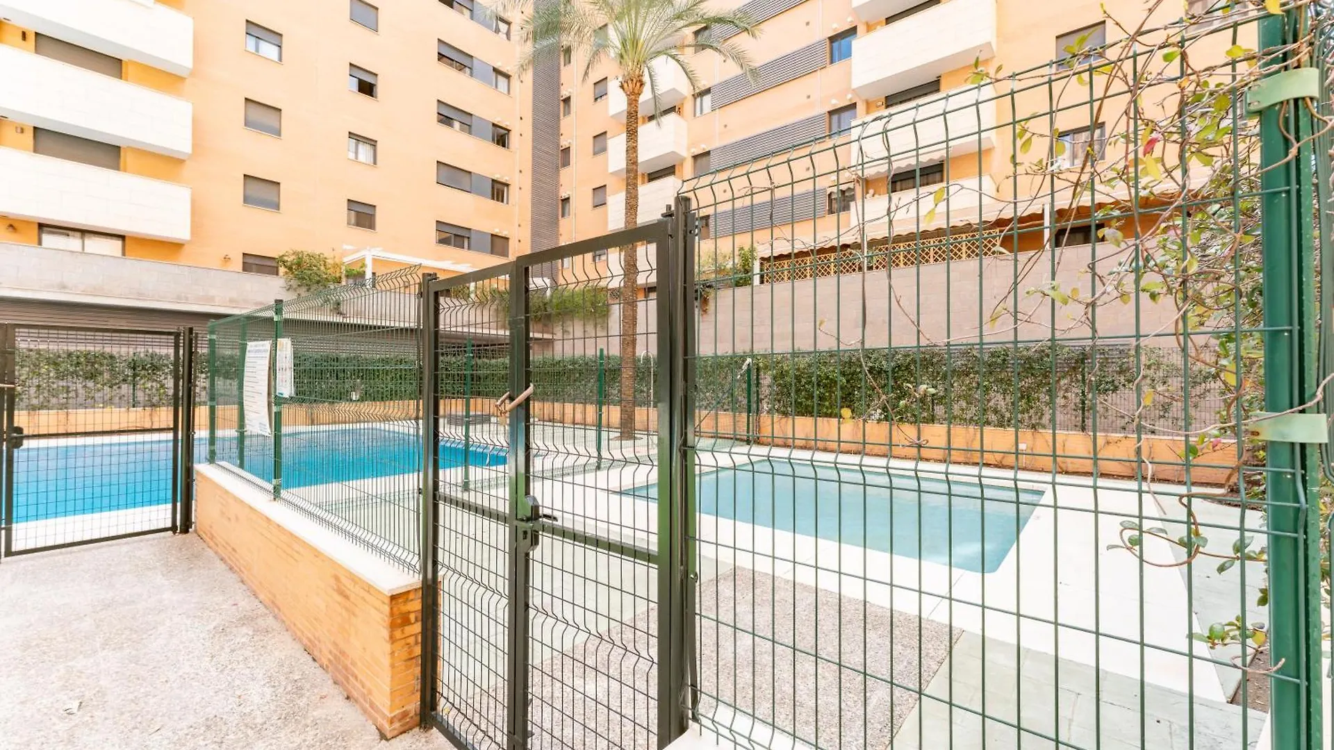 Maria Zambrano City Center & Parking Malaga