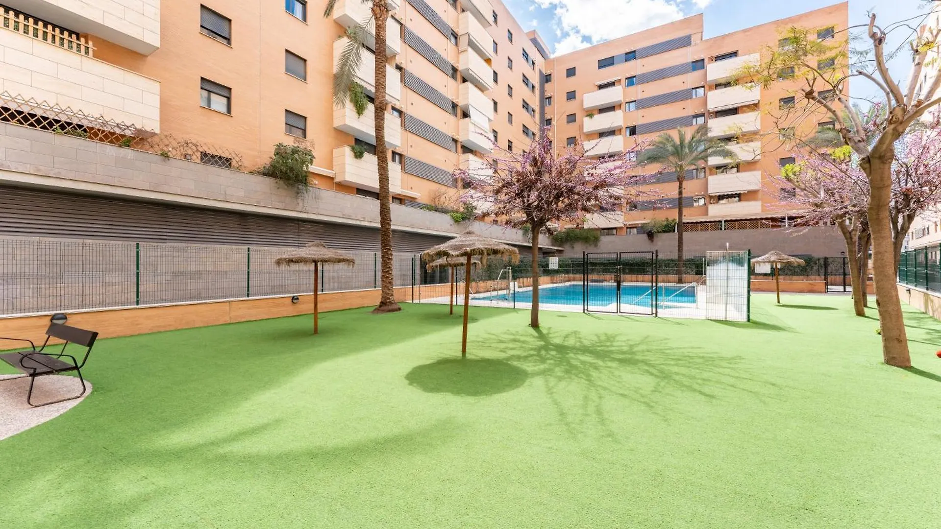 Maria Zambrano City Center & Parking Malaga Apartment