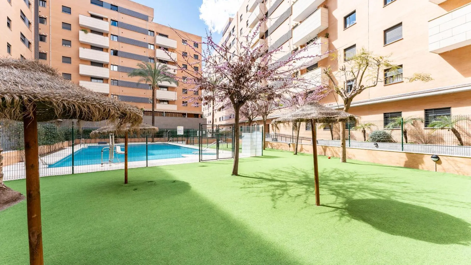 Maria Zambrano City Center & Parking Malaga Apartment